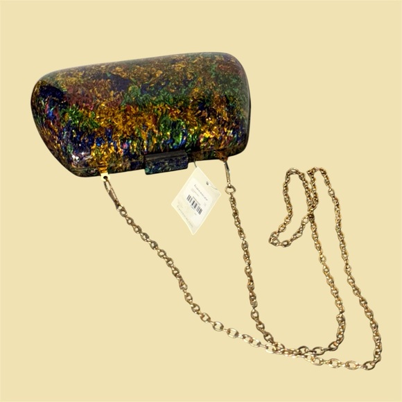 Circus by Sam Edelman Women’s Clutch with Gold Tone Chain Strap - Picture 8 of 13